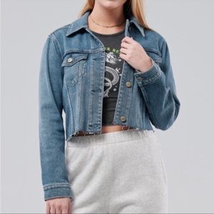 hollister crop jacket xs